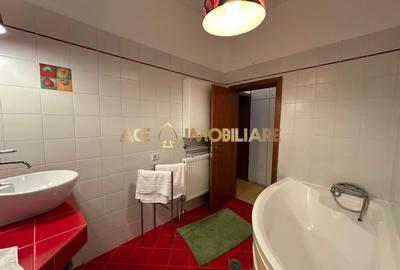 Casă cu 4 camere cu Teren 195 Mp în Vitan - 12