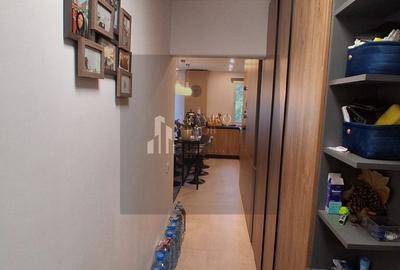 Apartament cu 3 camere semidecomandat în Drumul Taberei - 19