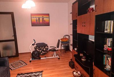 Vand apartament 2 camere Bariera Bucuresti - 8