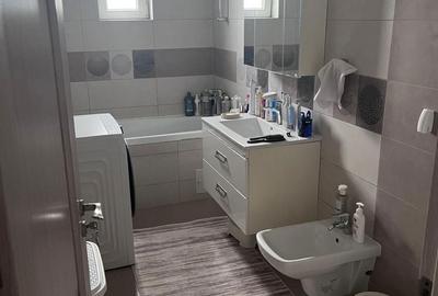 Apartament cu 2 camere decomandat în Obcini