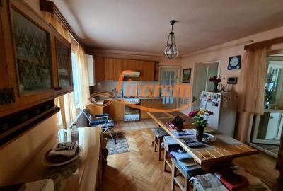 Casă individuală cu 15 camere decomandat cu Canalizare în Bartolomeu - 4