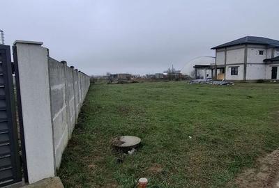 Teren de 767 mp, în Priseaca - 3