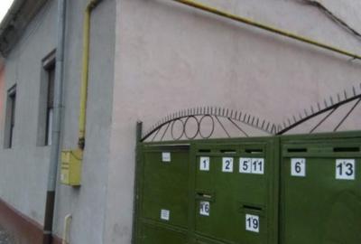 Casă cu 2 camere în Lunei