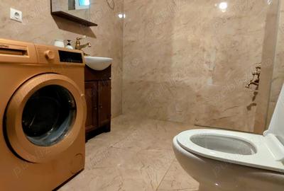 Proprietar vand vila d+p+e+m cu o suprafata generoasa de 540 mp construiti, teren amplu de 950 mp - 9