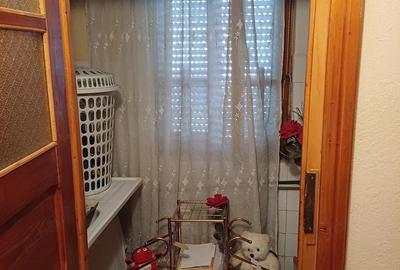 Garsonieră decomandată în Central - 8