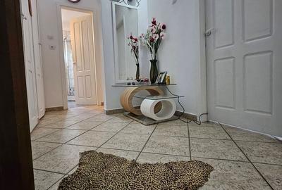 Apartament cu 2 camere decomandat în Decebal - 9