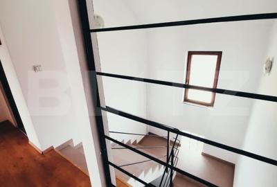 Casă individuală cu 10 camere cu Canalizare în Mociu - 11