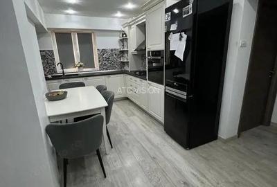 Apartament 3 camere Parc Sebastian Parcare inclusa Centrala te - 1