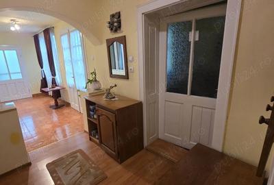 Vand casa in Santana, zona ideala - 3