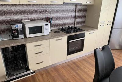 Apartament de vanzare - 5