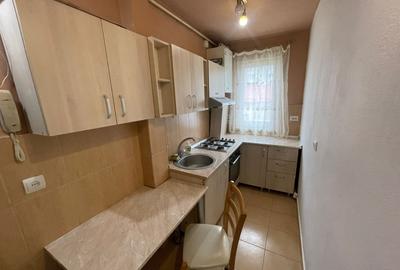 Apartament cu 2 camere semidecomandat în Cetate - 4