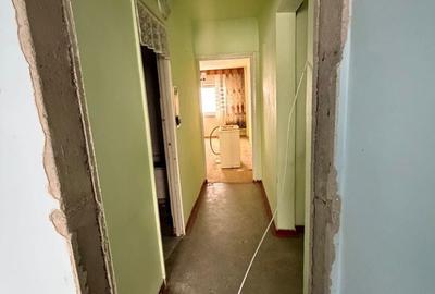 Apartament cu 3 camere semidecomandat în Central - 8