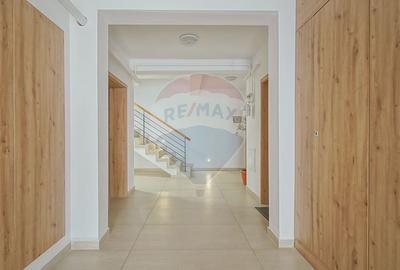 Apartament cu 2 camere decomandat, mobilat în Bartolomeu - 23