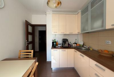 Apartament cu 2 camere decomandat, mobilat în Apărătorii Patriei - 8