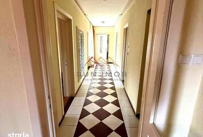 Casă cu 7 camere cu Teren 604 Mp în Poiana - 16