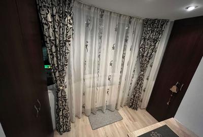 Garsonieră decomandată în Central - 7