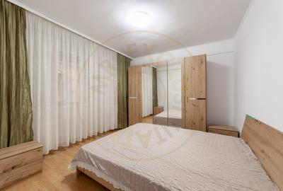 Apartament cu 2 camere semidecomandat, mobilat în Ultracentral