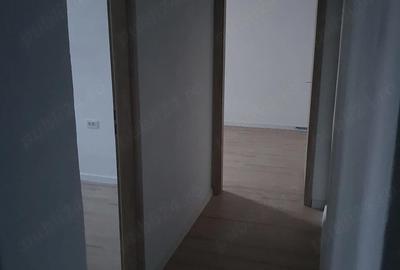 Apartament cu 3 camere decomandat în Exterior Vest - 4