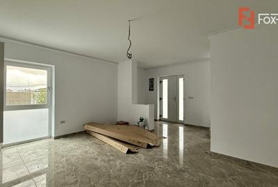 Duplex cu 3 camere cu Canalizare în Giarmata - 2