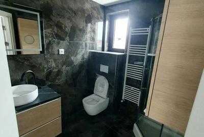 Casă cu Teren 217 Mp în Central - 7