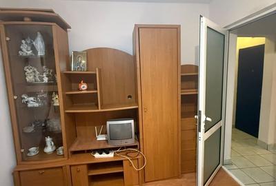 Apartament cu 2 camere decomandat în Sârbi - 2