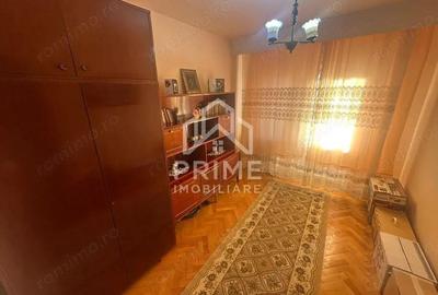 Apartament 3 camere, 63 mp, zona Ampoi 3 - 2