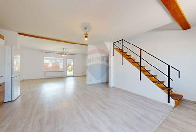 Casă cu 4 camere cu Teren 196 Mp în Tărlungeni
