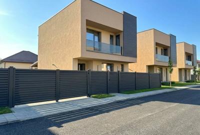 Casă individuală cu 5 camere cu Canalizare în Prelungirea Ghencea - 1