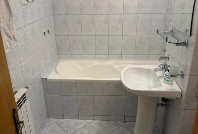 Inchiriez apartament 75 mp Inchiriez apartament 75 mp - 4