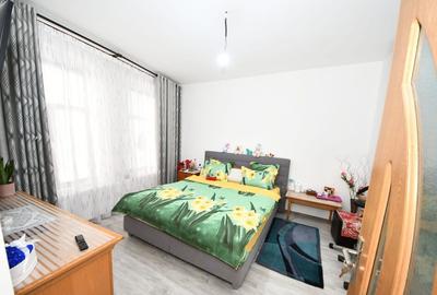 De vanzare casa cu 3 apartamente + anexa 75 mp, Comision 0% - 15