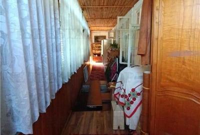 Casa, gradina si curte intrun peisaj de poveste, aici in Slanic Prahova, unde ae - 4
