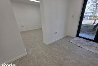 Spațiu comercial, de 97 mp, în Podu Roș