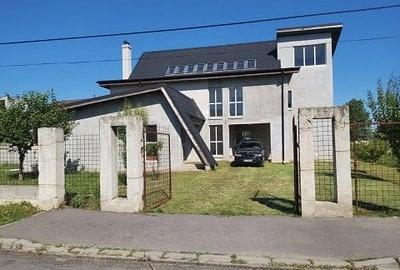 Vand vila multifunctionala finalizata la gri  in comuna Mogosoaia,