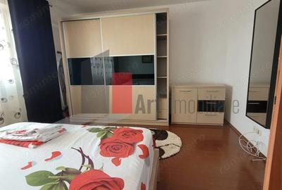 Apartament cu 2 camere semidecomandat în Jiului - 13