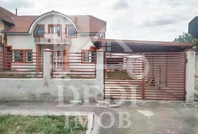 Casa de vanzare P + M cu 4 camere in Oncea, Oradea - 1