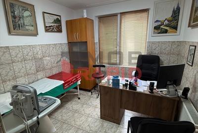 Spațiu comercial, de 147 mp, în Central - 9