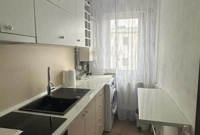 Apartament cu 2 camere nedecomandat în Traian - 3