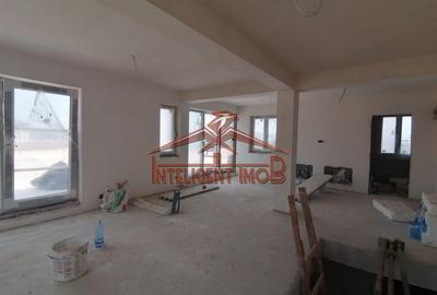 Apartament cu 3 camere decomandat, mobilat în Central - 7