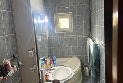 Apartament cu 3 camere decomandat în Central - 2