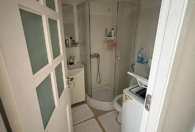 Garsonieră decomandată în UMT - 2