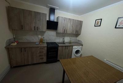 Garsonieră decomandată în 13 Septembrie