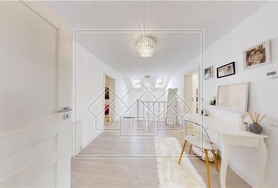 Casa de vanzare in Sibiu - individuala - 217 mp utili + 500 de teren - 20