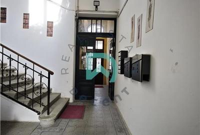 Birou, de 75 mp, în 15 Noiembrie - 20