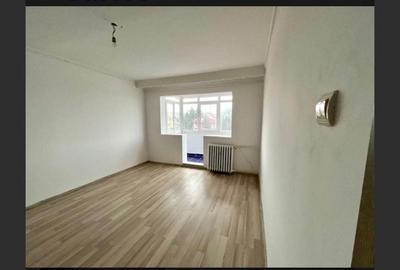 Apartament 3 camere semidecomandat , Zona Cascada - 3