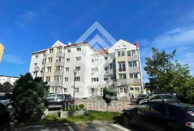 Apartament 3 camere - Zona Sens - 4