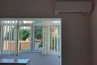 Proprietar,vand ap. 3 camere central, (Str. Moldovei 17), 73mp - 9