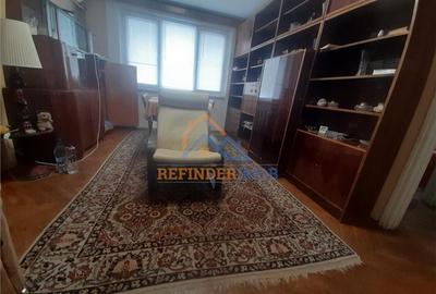 Apartament cu 3 camere semidecomandat în 1 Mai - 6