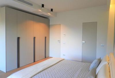 Apartament  ultrafinisat cu 3 dormitoare, mobilier modern si garaj - 12