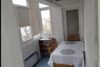 Garsonieră în Apărătorii Patriei