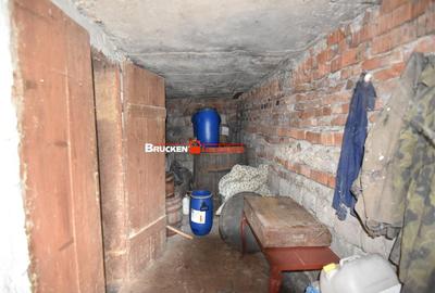 Casă cu 4 camere cu Teren 2066 Mp în Central - 14